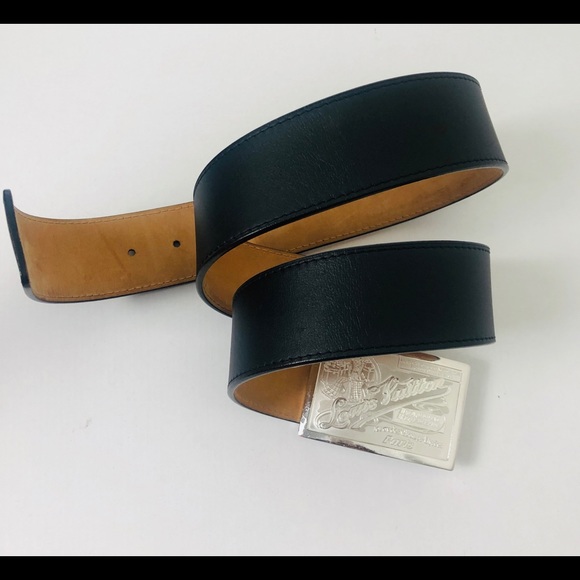 Louis Vuitton Accessories - Louis Vuitton Silver Buckle Unisex Belt